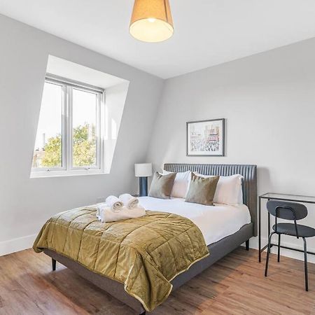 Апартаменты Tranquil 2-Bed Oasis In Tooting 20 Min To Central Лондон Экстерьер фото
